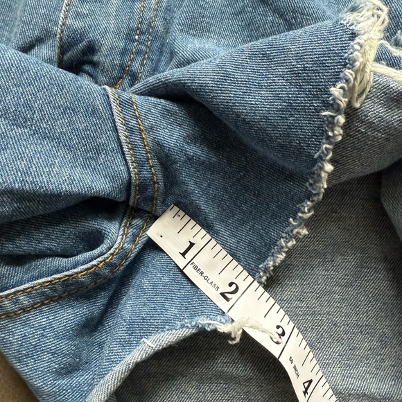 SHEIN Denim Cut Off Distress Shorts Size Large - Picture 8 of 9
